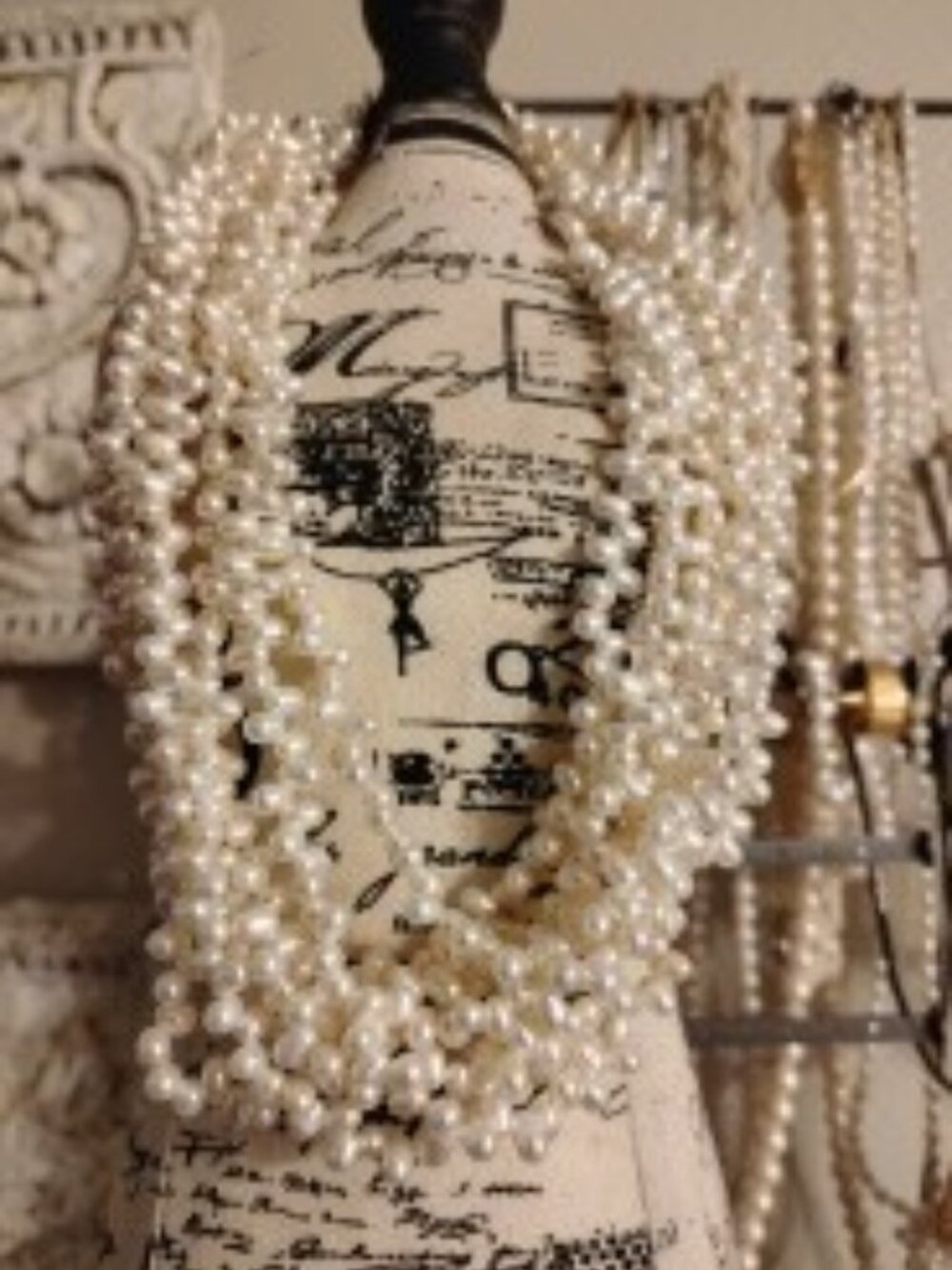 Multiple strands of freshwater pearls necklace